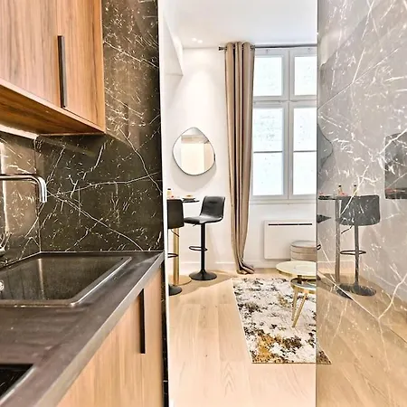 Chic Au Centre Du Sentier Apartment Paris